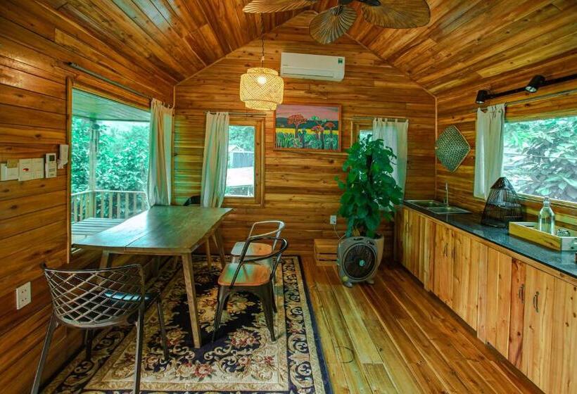 هتل Blue Lagoon Cat Ba