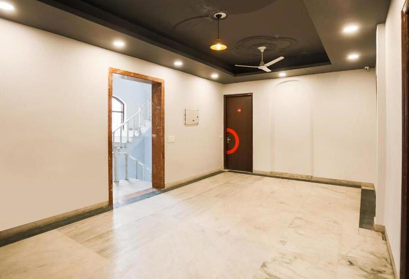 فندق Capital O71126 Signature