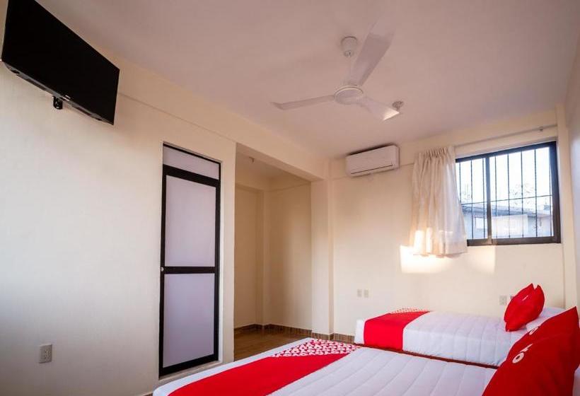 בית מלון כפרי D Leon