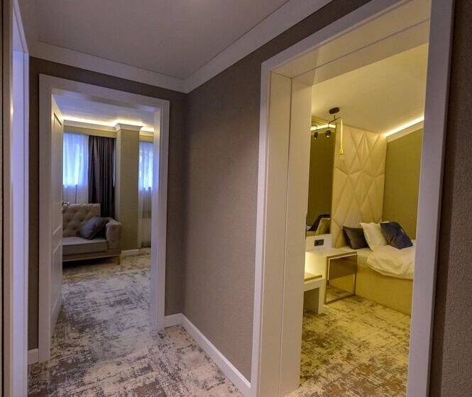 فندق Elexus Predeal