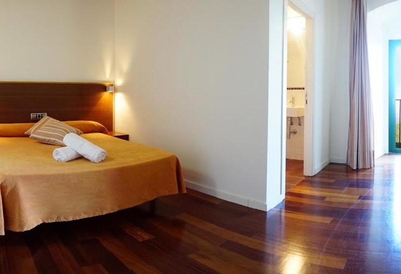 酒店 Els Angels  & Restaurant