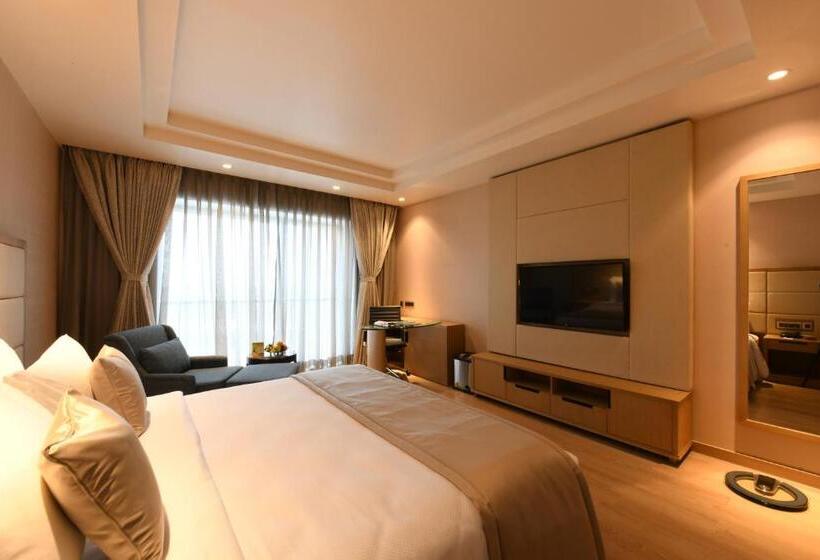 هتل Harsha The Fern Shivamogga