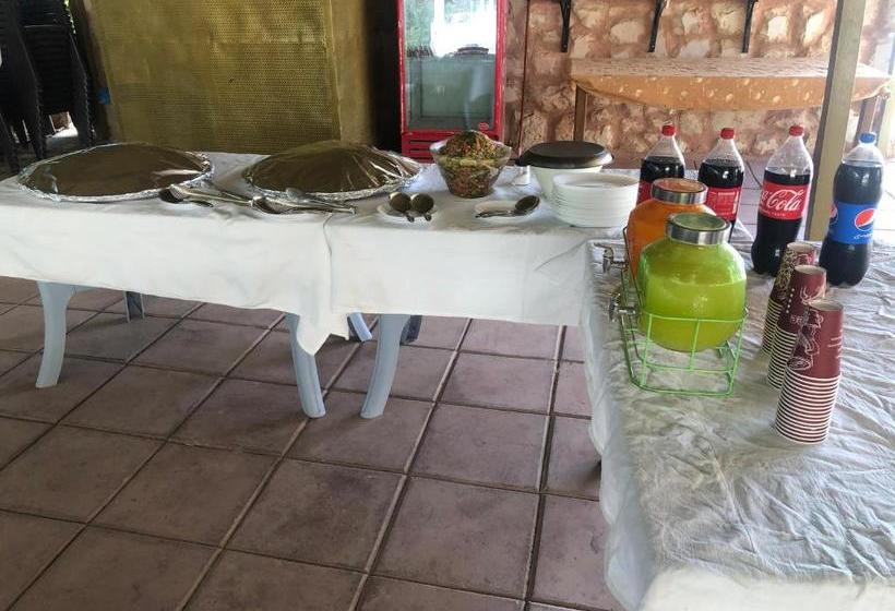 هتل Madaba Camp Resort