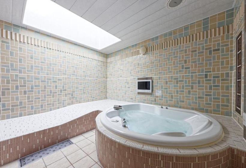 Отель Noon Adults Only