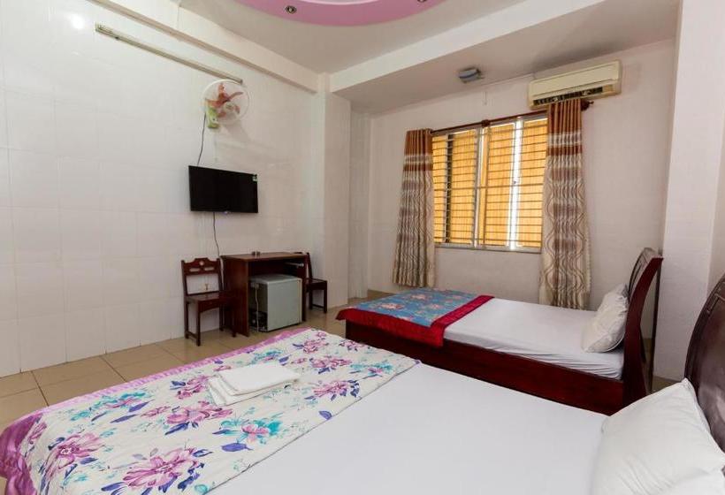 هتل Oyo 1036 Hoa Mai