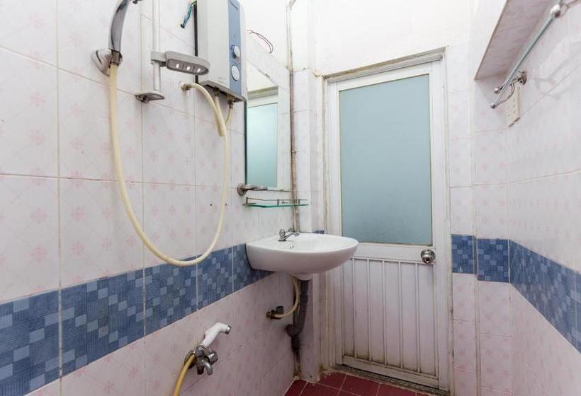 هتل Oyo 1036 Hoa Mai