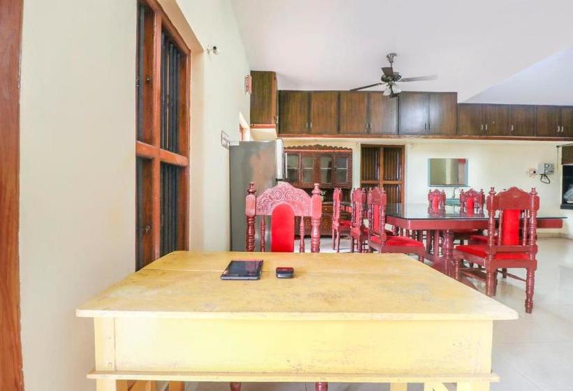 فندق Oyo 71458 Green Villa