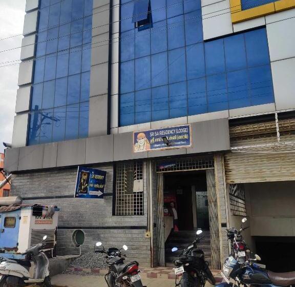 ホテル O Sri Sai Residency