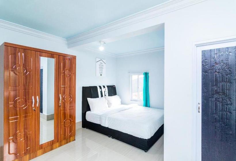 فندق Oyo Life 2485 Darisa Marshall Kost Syariah