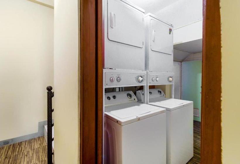 فندق Oyo Life 3149 Guest House Ppli