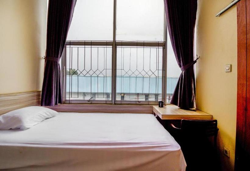 ホテル Oyo Life 3149 Guest House Ppli