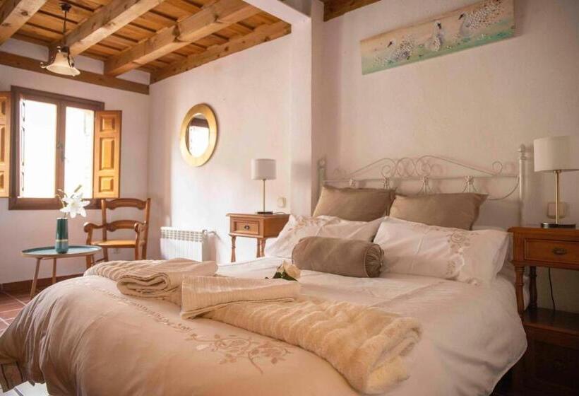 هتل روستایی Mirador Del Vadillo