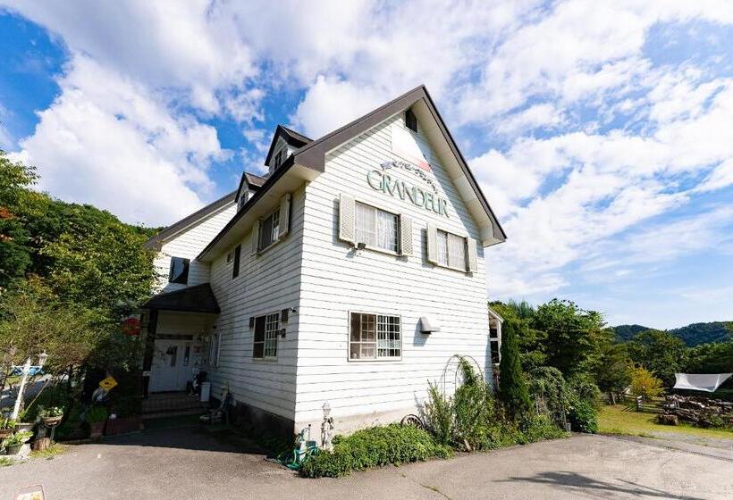 هتل Tabist Kiyosato Grandeur Yatsugatake