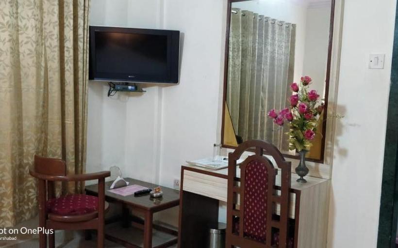 בית מלון כפרי Amol