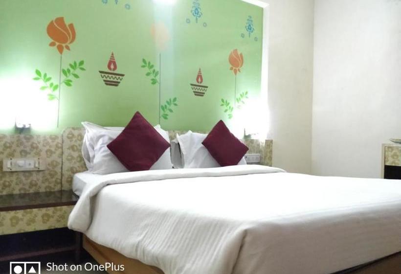 בית מלון כפרי Amol