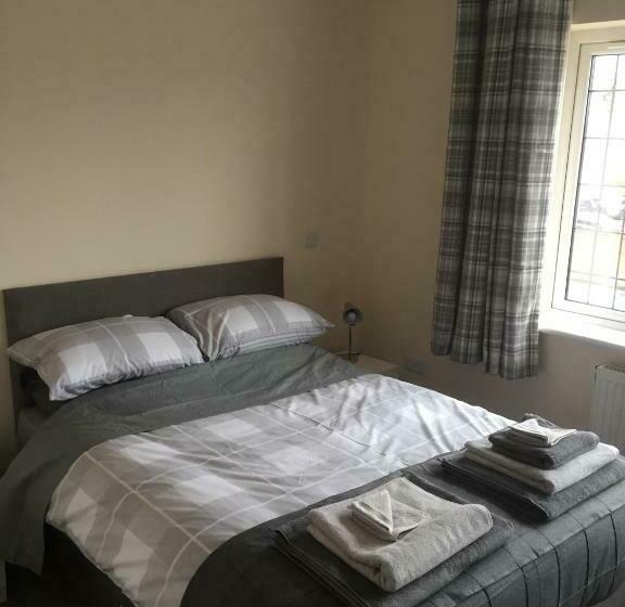 בית מלון כפרי The Woodhouse Inn