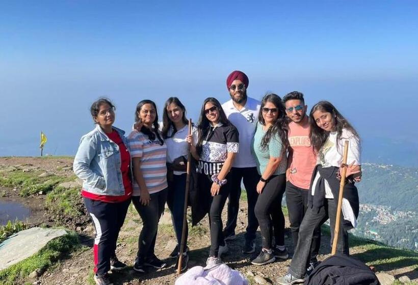 فندق Triund Trek And Camping