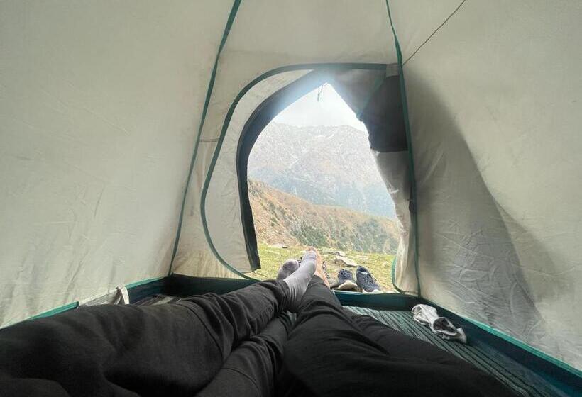 فندق Triund Trek And Camping