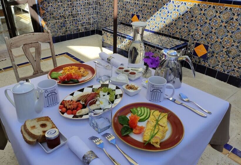 هتل Villa Octavia