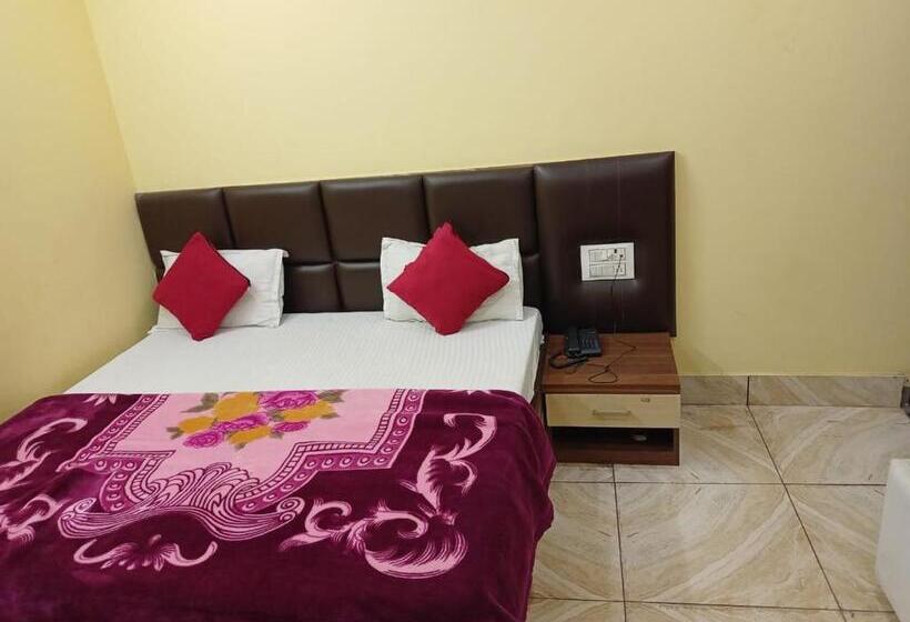 בית מלון כפרי Vinayak Inn