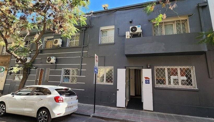 בית מלון כפרי Voila La Moneda