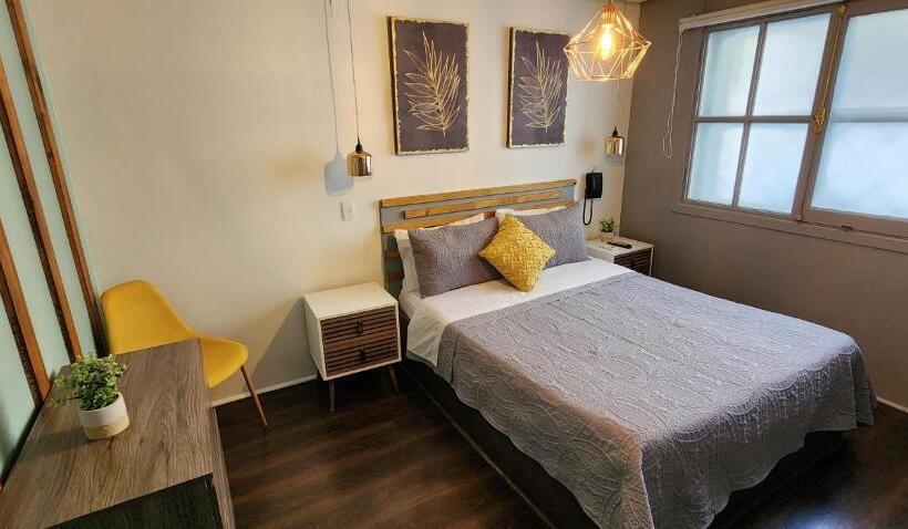 בית מלון כפרי Voila La Moneda