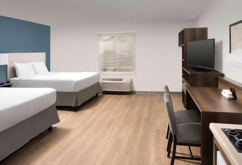 فندق Candlewood Suites Pecos, An Ihg