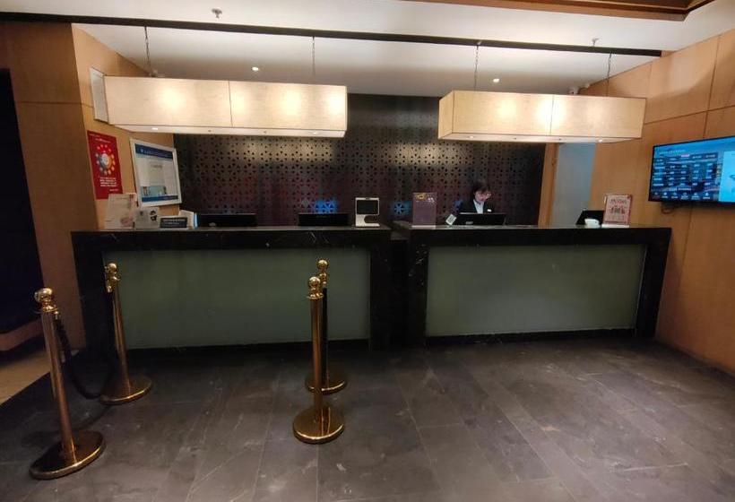 Отель Yitel Collection Taiyuan Shuangta Xi Street