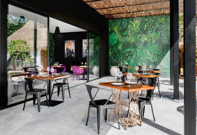 Jungle Lodge Boutique Hotel   Adults Only