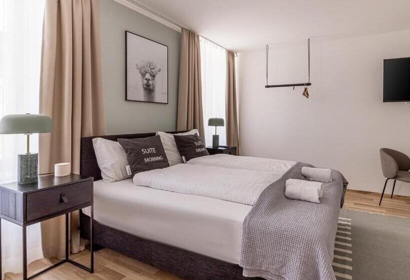 Limehome Villach Kirchenplatz