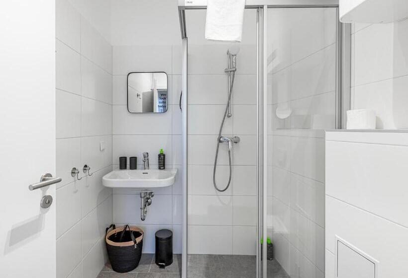 Limehome Villach Kirchenplatz