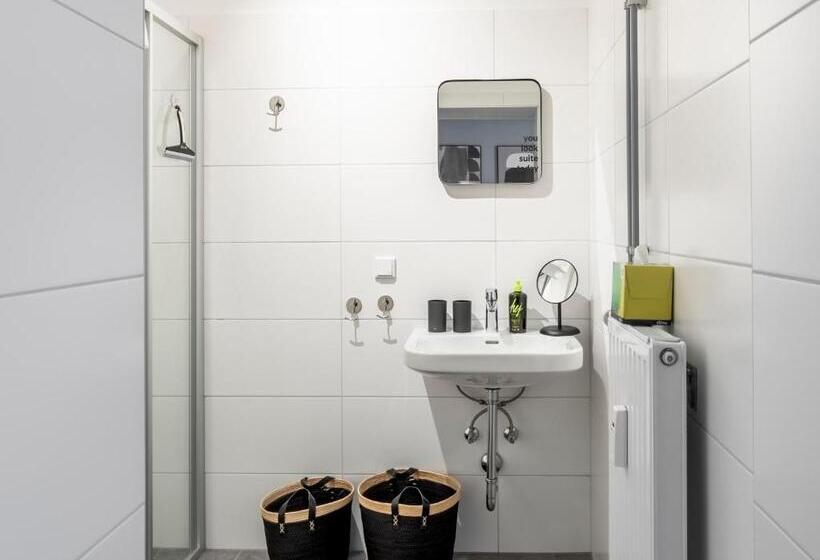 Limehome Villach Kirchenplatz