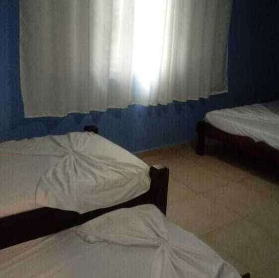 ペンション Beach House P.g   Hostel