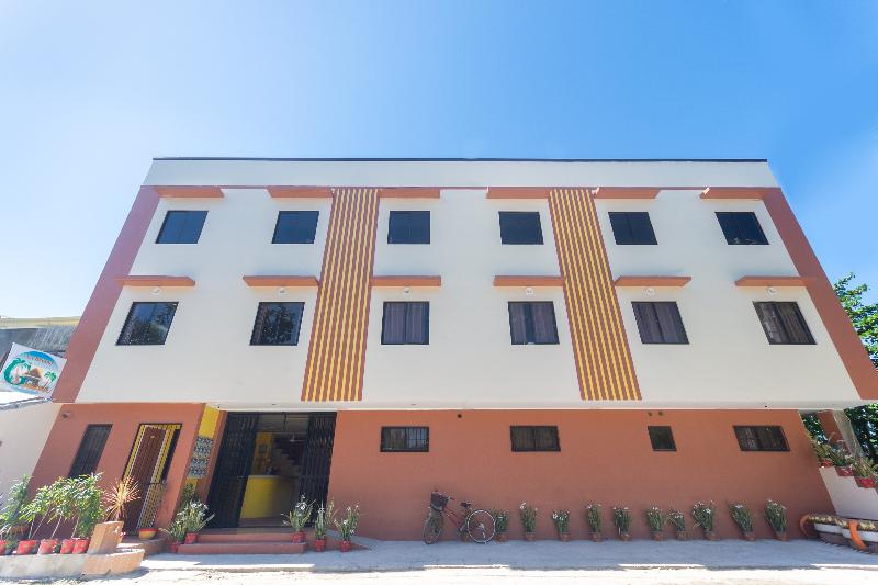 פנסיון La Briana Guest House