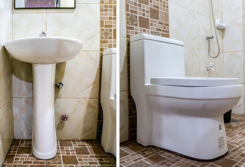 פנסיון La Briana Guest House