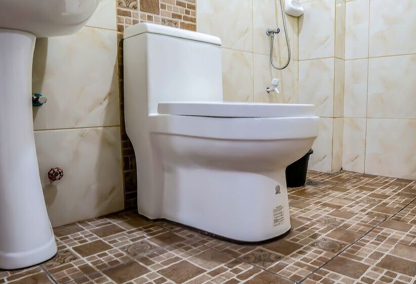 פנסיון La Briana Guest House