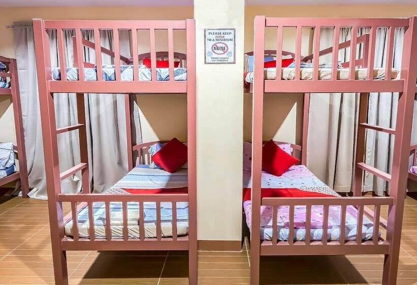 פנסיון La Briana Guest House