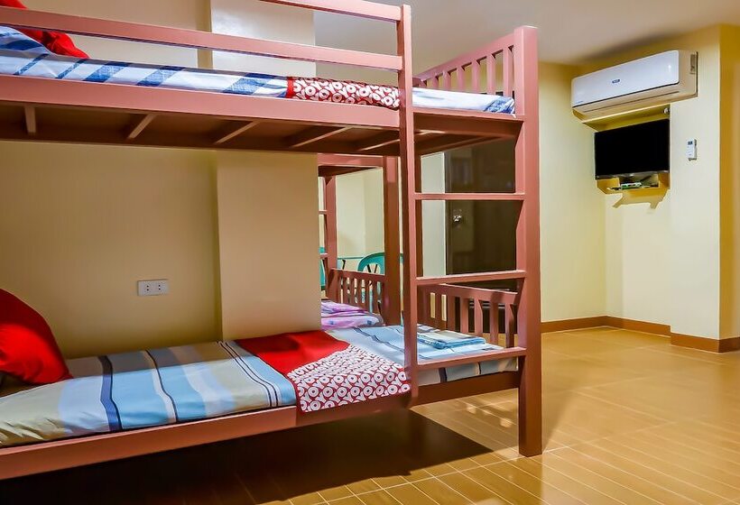 פנסיון La Briana Guest House