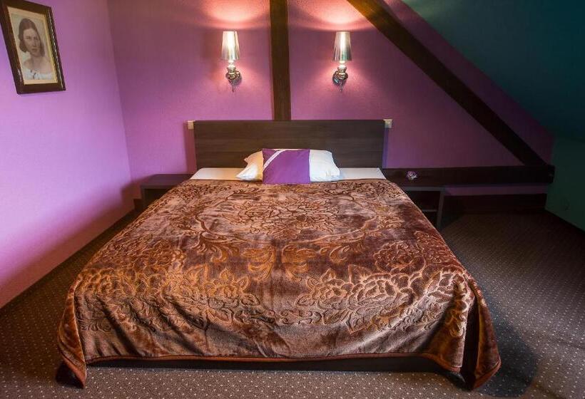 פנסיון Pivnica A Penzion Pri Studni