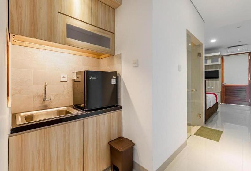 ペンション Reddoorz @ Padangsambian Denpasar