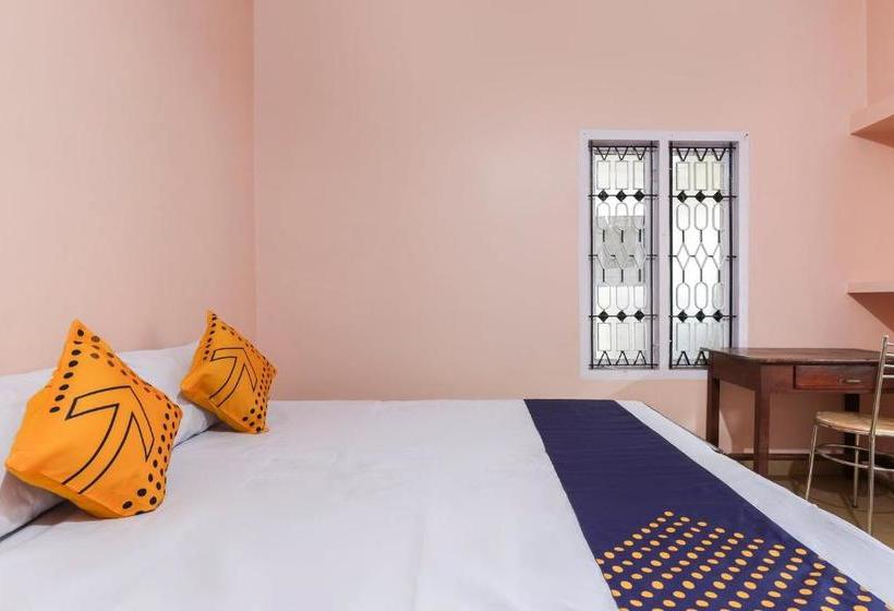 Vaccinated Staff Spot On 68111 Jeena Motels