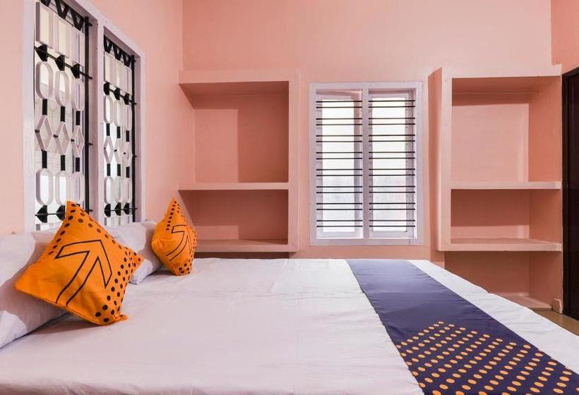 Vaccinated Staff Spot On 68111 Jeena Motels