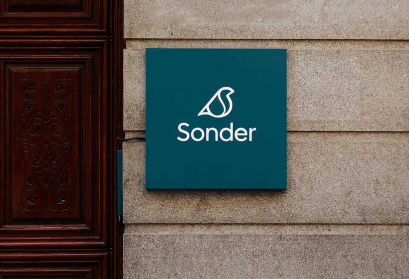 Sonder Santa Ana