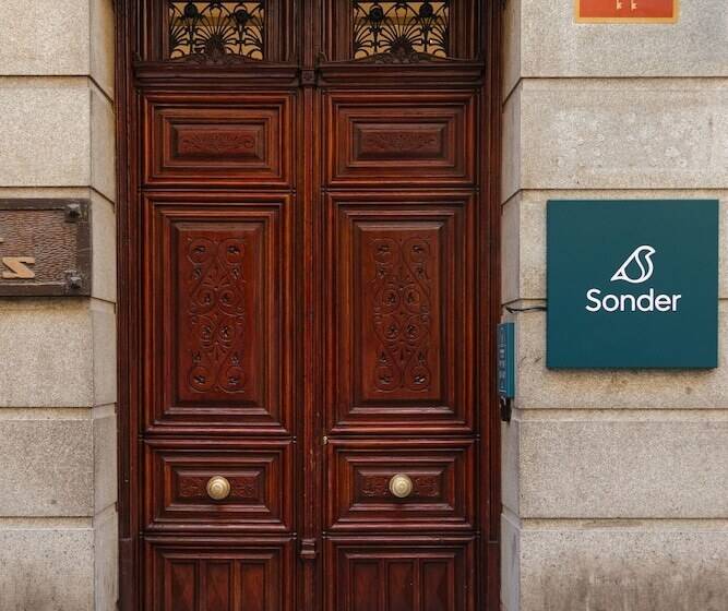 Sonder Santa Ana
