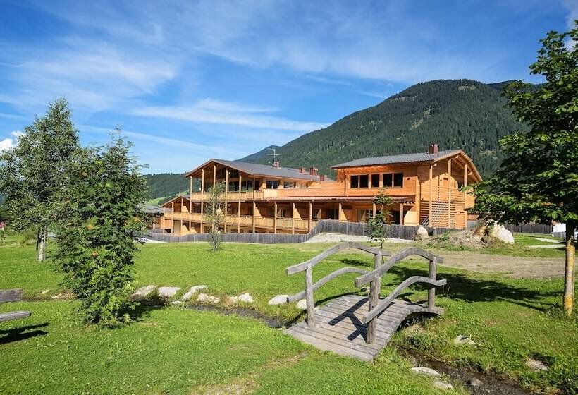 Alpine Nature Hotel Stoll