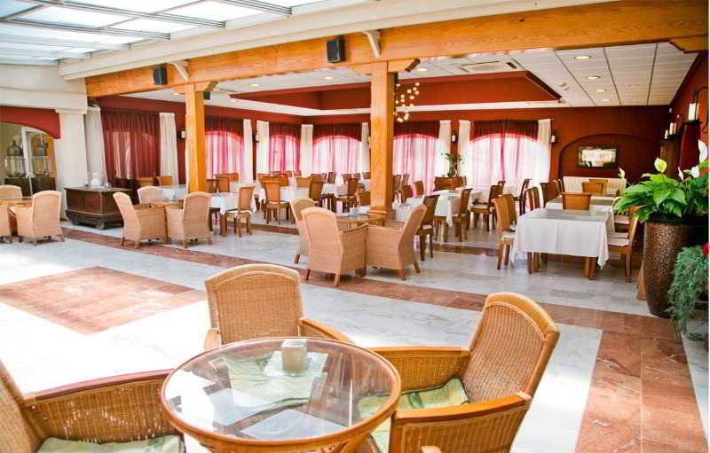 Aparthotel Bahia Pinosol