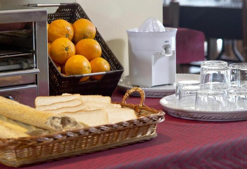 Aparthotel La Vall Blanca