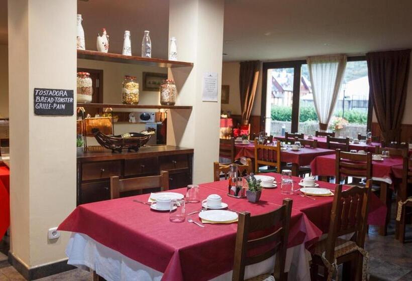 Aparthotel La Vall Blanca