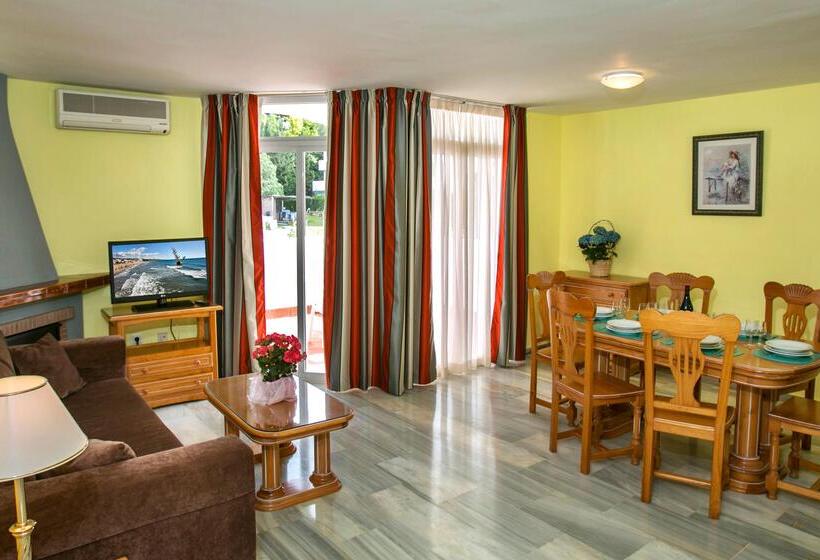 Aparthotel Ona Campanario