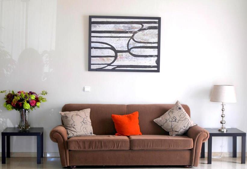 Aparthotel Ona Campanario